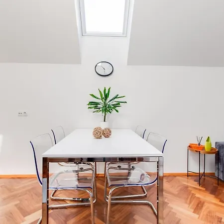 Appartement Chic & Bright Vinohrady Penthouse