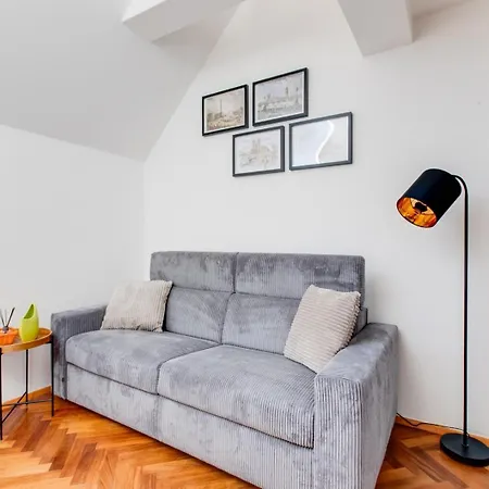 Appartement Chic & Bright Vinohrady Penthouse Prague